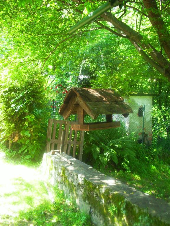 B&B Il Gatto Nero Castelveccana Exterior photo
